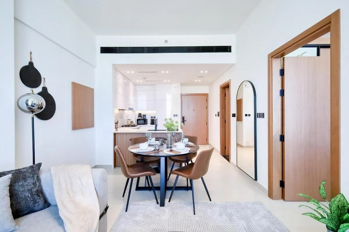Beautiful 1 Bed In Binghatti House Jvc Dubai 0*,